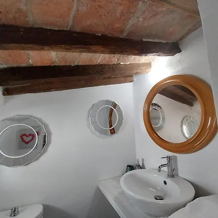 Romantic & Charming In Centro Storico Cuore Di Toscana Διαμέρισμα *