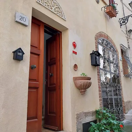 Romantic & Charming In Centro Storico Cuore Di Toscana Monterotondo (Tuscany)