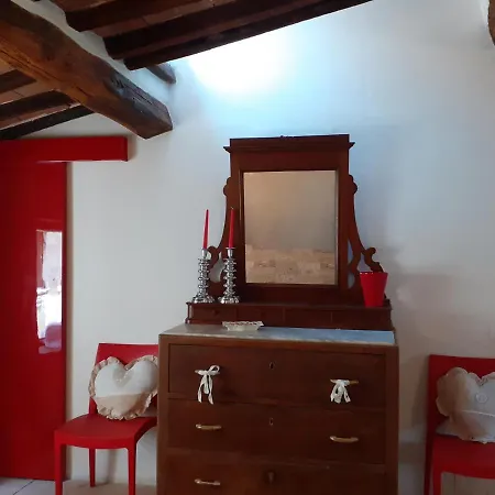 Apartment Romantic & Charming Esclusivo In Centro Storico Cuore Di Toscana